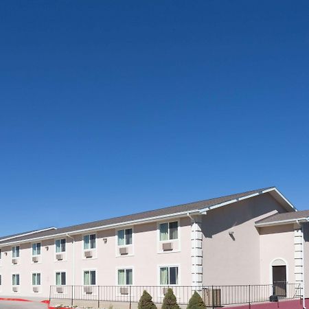 Hotel Super 8 By Wyndham Ft. Morgan à Fort Morgan Extérieur photo